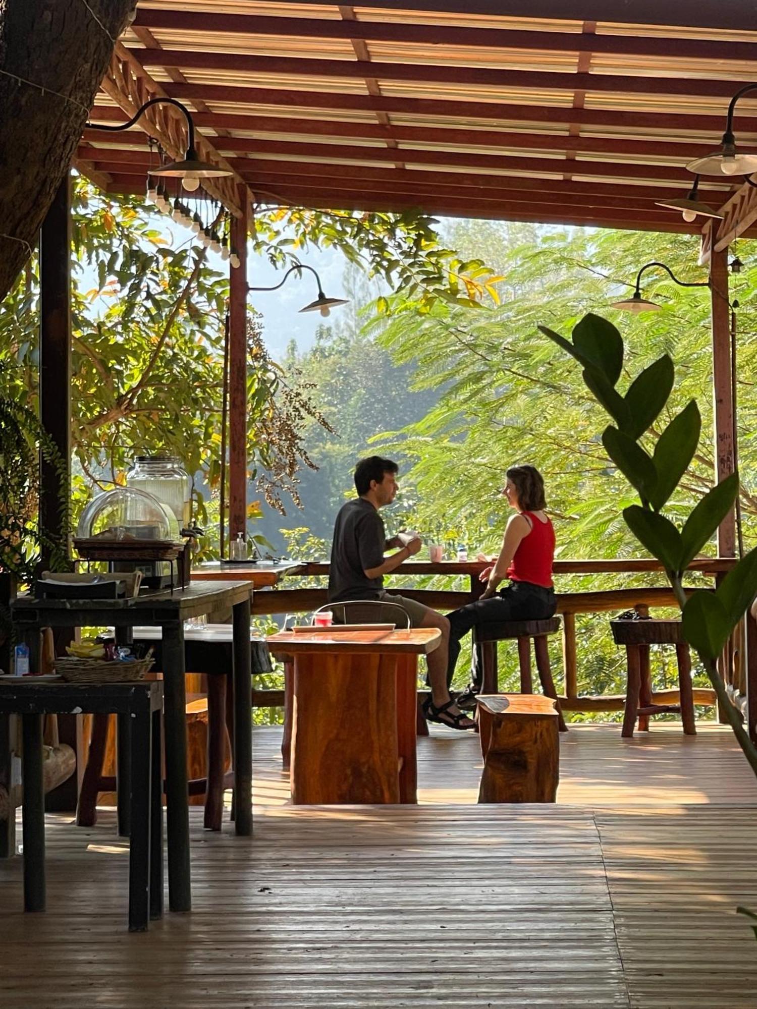Baanrai Khunya บ้านไร่คุณย่า Ban Huai Maenam Noi Exterior foto